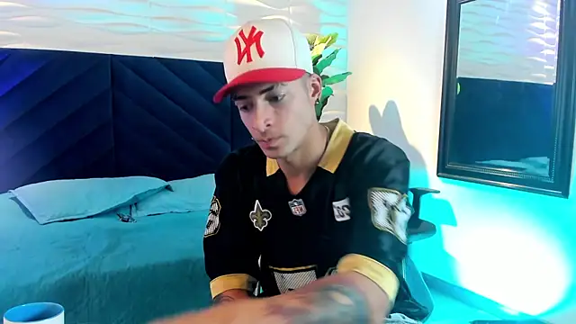 DrakeNeumann online show from April 2026 03:34:02 AM