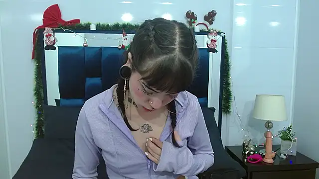 meloddy collins online show from December 2024 04:17:01 PM