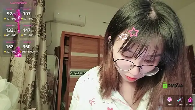 Lili 666 online show from November 2025 05:13:02 PM