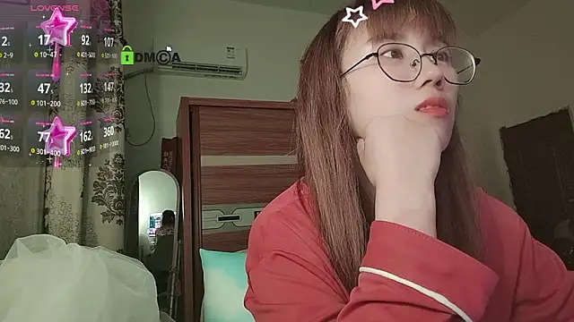 Lili 666 online show from April 2026 06:09:01 PM