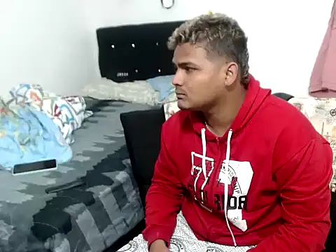 Snapshot of Boycuriousxxx chatting on November 2025 02:17:01 PM Boycuriousxxx online show from November 2025 02:17:01 PM