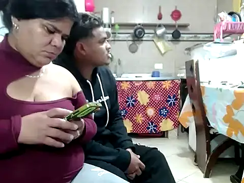 Snapshot of Boycuriousxxx chatting on November 2025 11:42:02 PM Boycuriousxxx online show from November 2025 11:42:02 PM