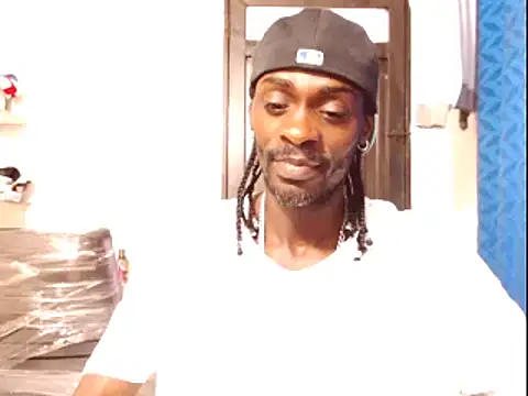 phillip-hot online show from January 2025 08:28:02 PM