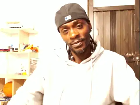 phillip-hot online show from February 2025 04:56:02 AM