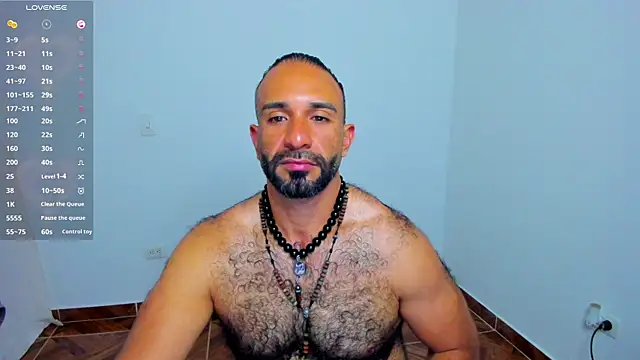 mr maik online show from December 2024 01:02:02 PM