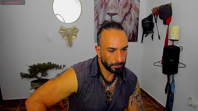 mr maik online show from January 2025 02:24:02 PM