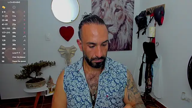 mr maik online show from February 2025 03:30:02 PM