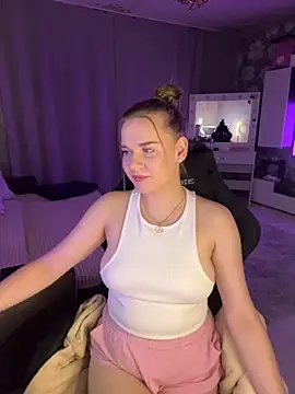 Lexi noah online show from September 2025 09:38:02 PM