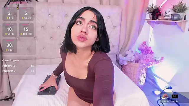 KasiaNoir  online show from October 2025 12:27:01 PM