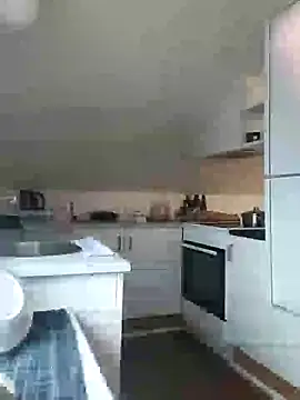 Analcholic online show from November 2025 11:43:01 AM