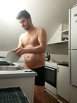 Analcholic online show from December 2025 03:41:01 PM