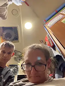 ILUV2TUCHMYKITTY online show from December 2025 03:26:02 AM