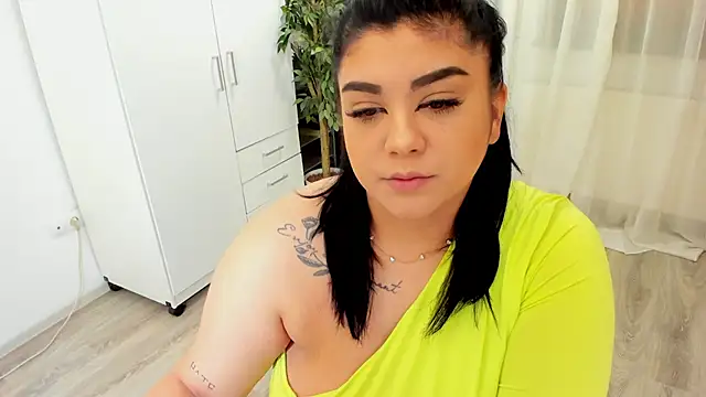 SpiceCarla online show from January 2025 07:28:01 PM