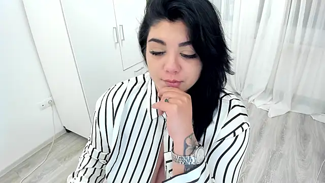 SpiceCarla online show from January 2025 12:59:02 AM