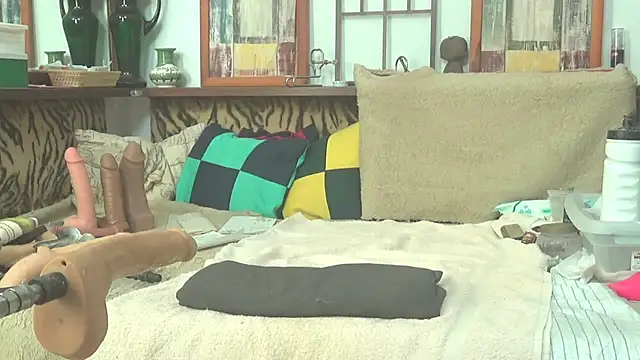 RitaMinx online show from November 2025 12:05:02 PM