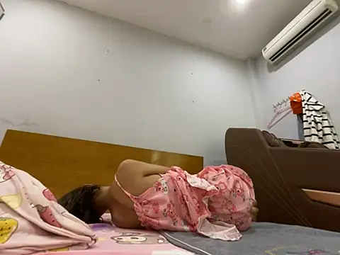 cave18hot online show from September 2025 03:22:01 AM