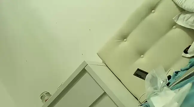 Snapshot of Strip_Adelina chatting on March 2025 11:57:02 PM Strip Adelina online show from March 2025 11:57:02 PM