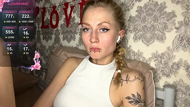 MarthaGees online show from October 2025 03:23:02 PM