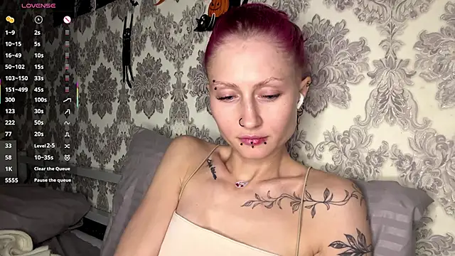 MarthaGees online show from November 2025 03:56:02 PM