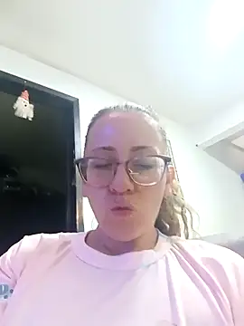 miss hanna07 online show from March 2025 11:01:02 PM