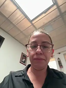 miss hanna07 online show from February 2026 04:29:01 PM