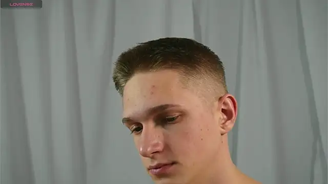 dustyn fox online show from January 2025 06:10:02 PM