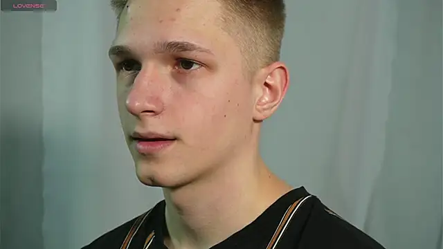 dustyn fox online show from January 2025 02:46:01 PM