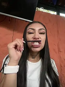 Effy Bonny online show from March 2025 07:38:01 PM