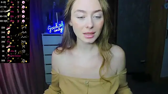 Snapshot of Demure_Smile chatting on September 2025 04:56:01 AM Demure Smile online show from September 2025 04:56:01 AM