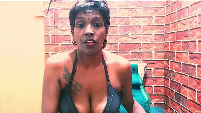 Fuckable Nasty MILF online show from July 2026 04:33:02 PM