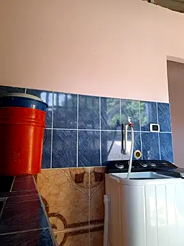 sexy-latin10 online show from October 2025 08:38:01 PM