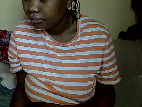 Snapshot of Sexiebony12 chatting on February 2025 04:31:01 AM Sexiebony12 online show from February 2025 04:31:01 AM
