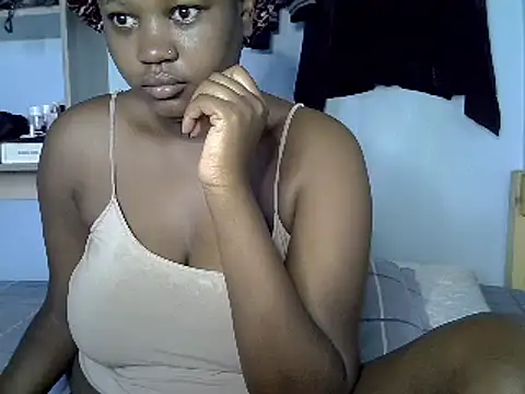 Snapshot of Sexiebony12 chatting on March 2025 05:57:02 AM Sexiebony12 online show from March 2025 05:57:02 AM