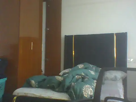 Snapshot of Sexiebony12 chatting on June 2026 08:18:01 AM Sexiebony12 online show from June 2026 08:18:01 AM