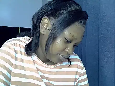 Snapshot of Sexiebony12 chatting on July 2026 03:02:01 AM Sexiebony12 online show from July 2026 03:02:01 AM