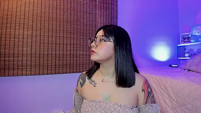 JeyLee online show from September 2025 12:07:01 PM