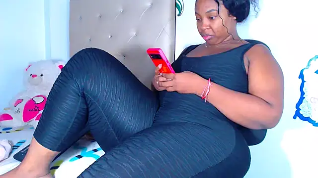 Megaanfox online show from February 2025 05:33:01 PM