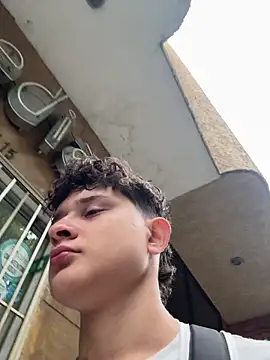 Snapshot of Nathan_Bluee chatting on October 2025 12:03:01 PM Nathan Bluee online show from October 2025 12:03:01 PM