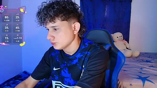 Nathan Bluee online show from February 2026 04:06:01 PM