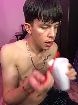 Snapshot of DominicPrince chatting on February 2025 05:23:01 AM DominicPrince online show from February 2025 05:23:01 AM