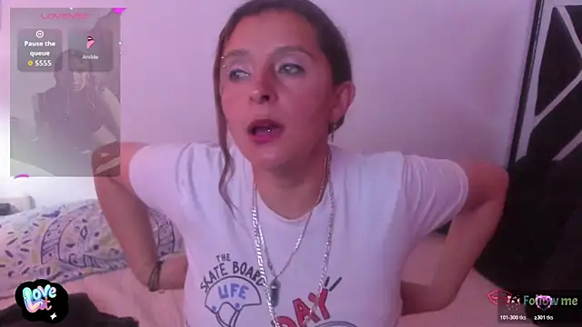 Baioleth online show from October 2025 07:27:01 PM