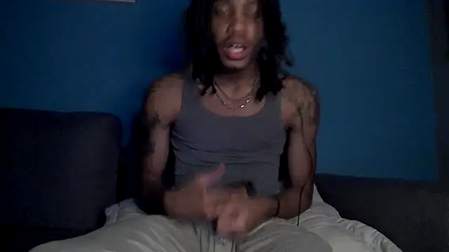 Skinnyblackman online show from December 2025 05:03:01 AM