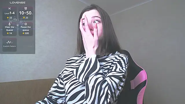 Luxuryalma online show from April 2026 01:02:02 PM