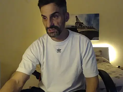 amydamarw online show from February 2026 05:20:01 PM