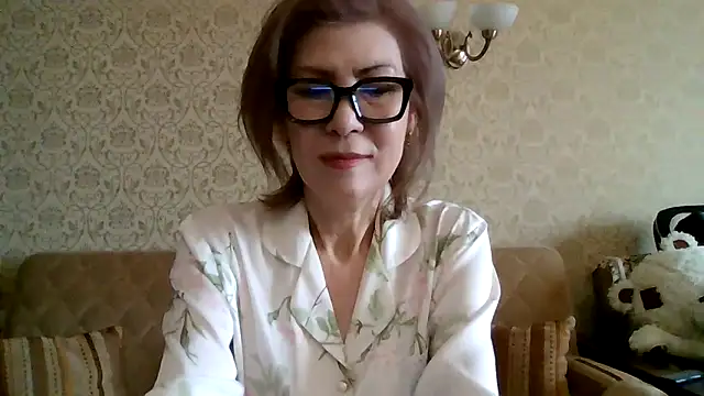 Elegant00Lady online show from February 2026 04:01:02 AM