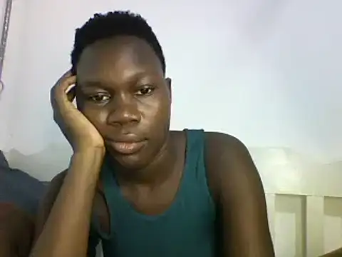 sexyqueen02 online show from December 2024 03:33:02 AM