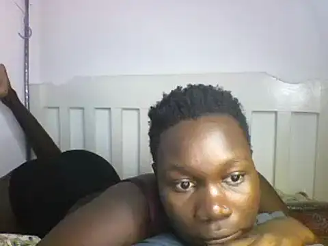 sexyqueen02 online show from December 2024 06:35:01 AM