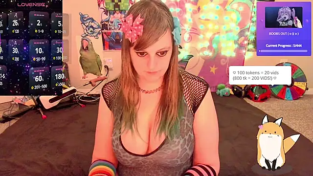 Snapshot of BabyZelda chatting on February 2025 10:32:02 AM BabyZelda online show from February 2025 10:32:02 AM