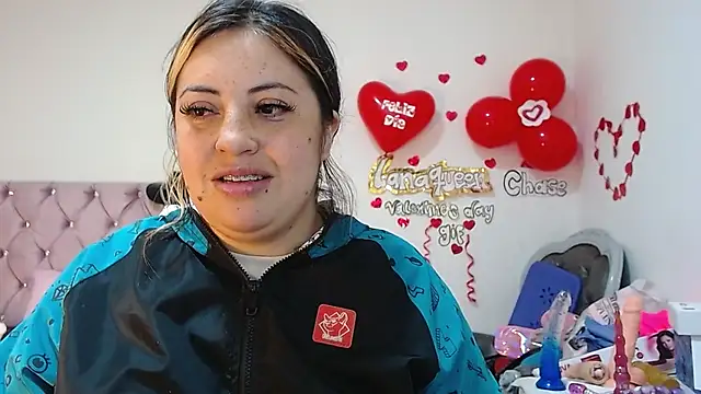 lanaqueen699 online show from February 2025 06:52:02 PM