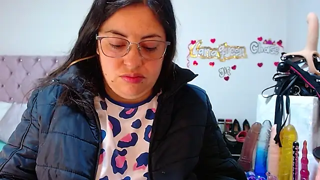 lanaqueen699 online show from September 2025 12:20:01 PM